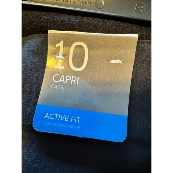 Columbia pantacourt Size 10 Black Capri Active Fit Omni Shade UPF 50 NWT $60 - Picture 4 of 8